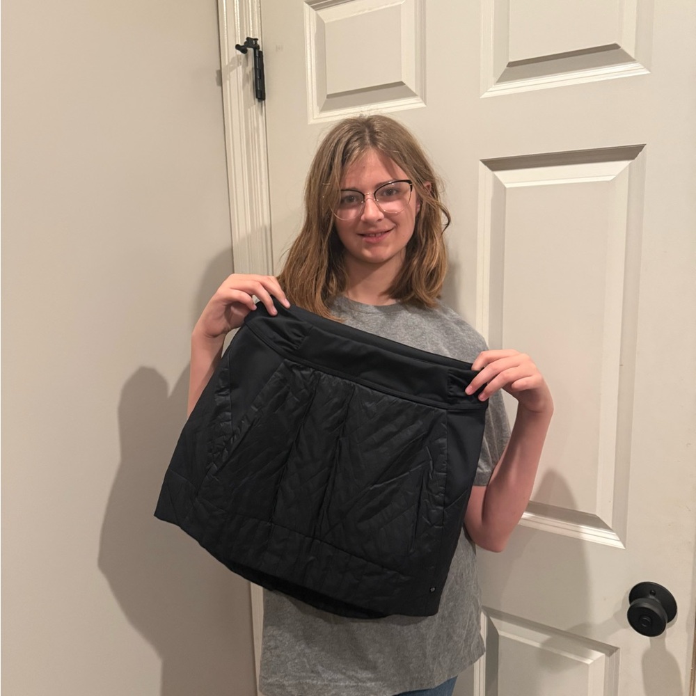 Mountain Hardware Trekkin Insulated Navy Quilted Mini Skirt / SZ S